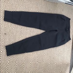 Lululemon pants size 4